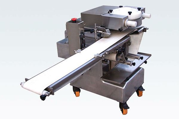 Machine de traitement de la pâte